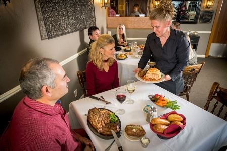 Schwarzs-Supper-Club-Food